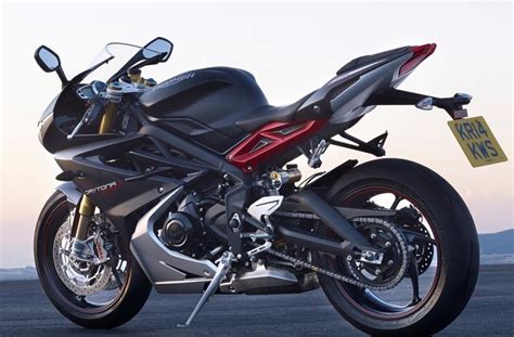 Triumph Daytona 675 price in india